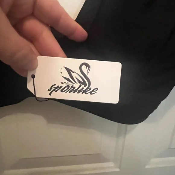 NWT Sporlike Bikini Top - Picture 2 of 6